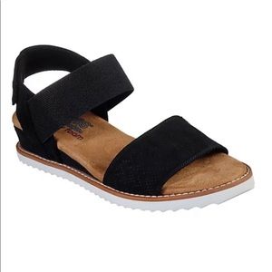 EUC Sketchers BOBs Desert Rose sandal in black